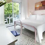 Maestri Hotel