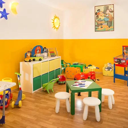 Отель Maestri 3*